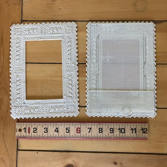 Needlepoint Hardanger Plastic Canvas Photo Frames 6.5x9" Set of 2 Hand Made - Picture 5 of 5